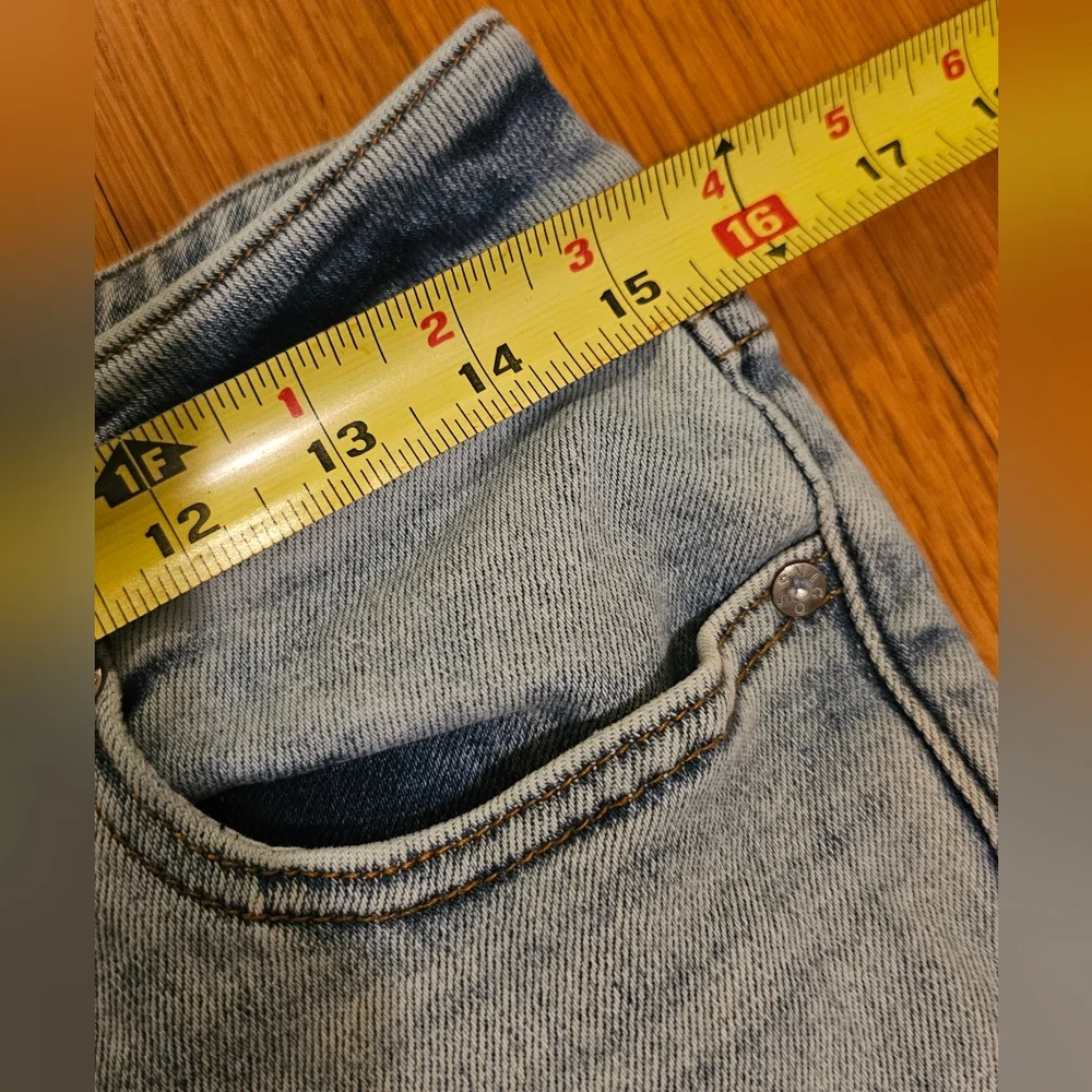 Vigoss Thompson Tomboy Jeans Stretch Light Wash Women's Size 30